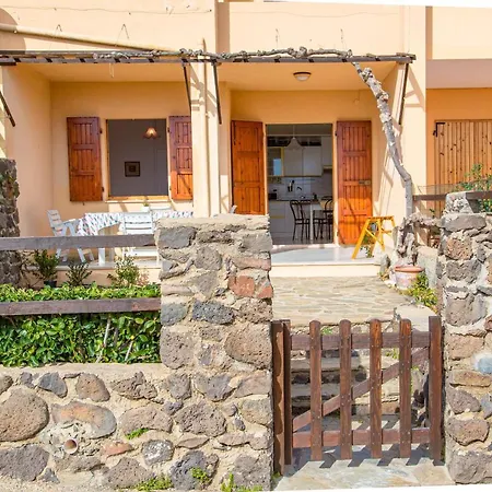 Casa Ariel Per 4, A Pochi Passi Dalla Iun R0963 Holiday home